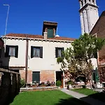 Couette-café Hortus Venise