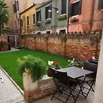 Hortus Couette-café 4*